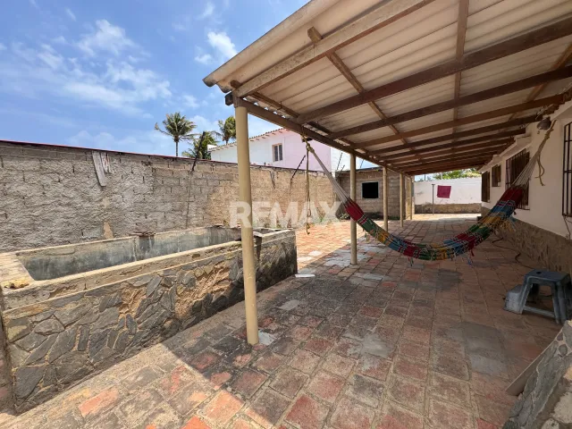 En Venta Casa o TownHouse Calle La Pastora, Monseñor Pulido Méndez, Adícora, Falcón, 4142, VEN - Foto 3