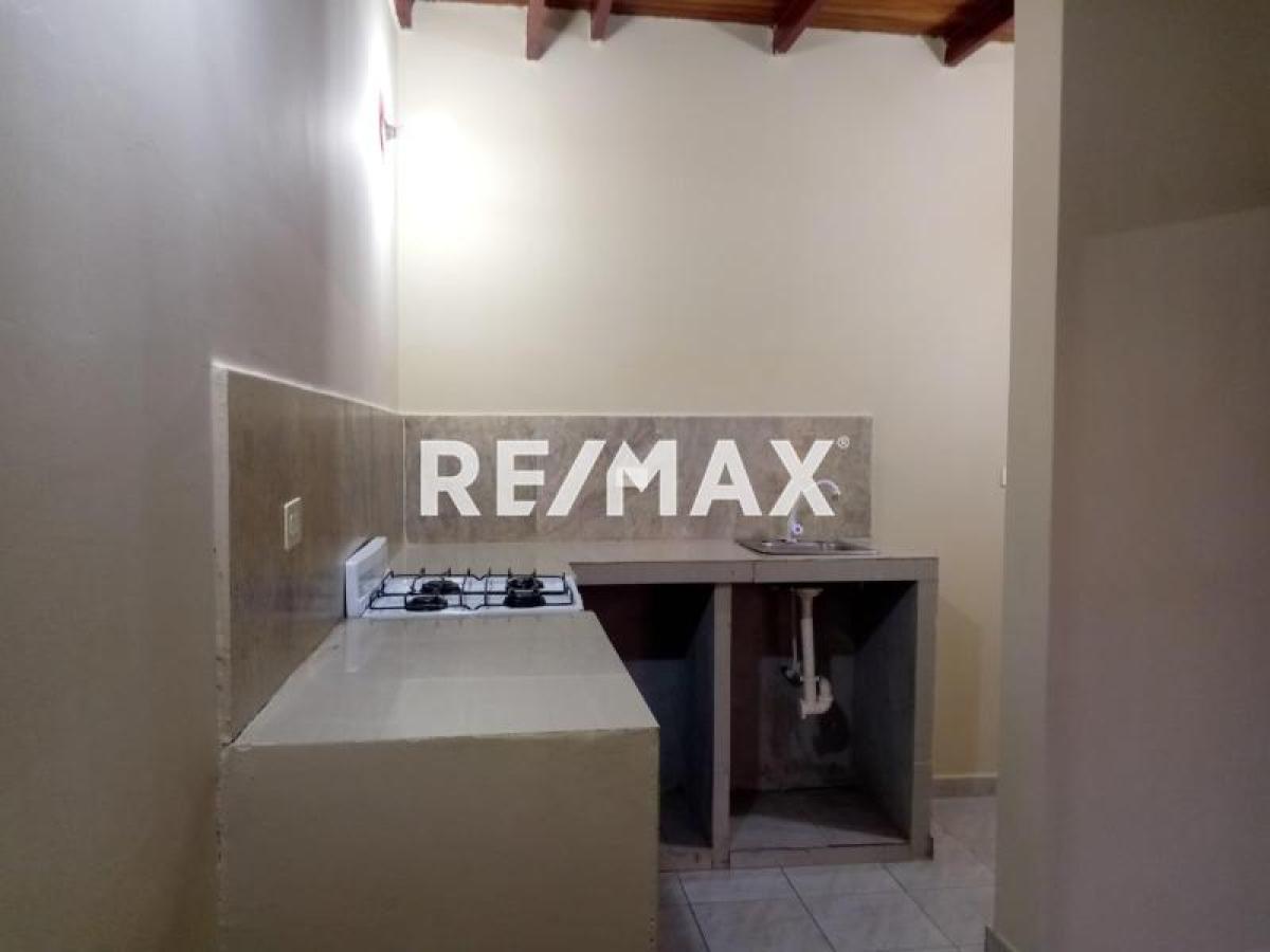 En Alquiler Habitación Urb Santa Fe, calle los labillos - Foto 5