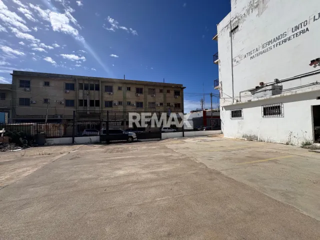 En Alquiler Local Industrial y Galpón Calle Bolivia, Centro, Punto Fijo, Carirubana, Falcón, 4102, VEN - Foto 7