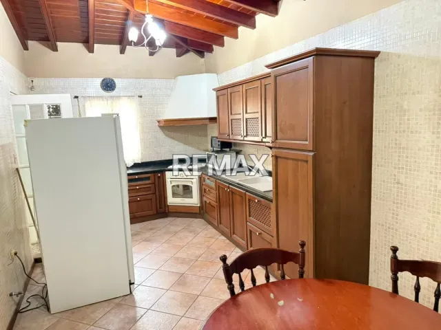 Casa de 3 hab. con amplio garaje en alquiler, 300 m², Judibana, Falcón - Foto 1