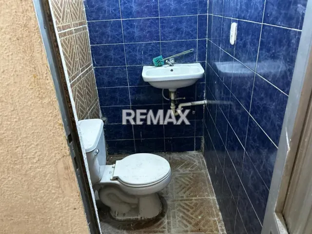 Amplia casa de 4 hab. con local comercial y 450 m² en alquiler, Puerta Maraven - Foto 8