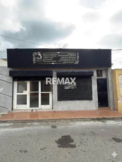 Amplio local comercial de 114 m² en alquiler, con oficina y depósito en Avenida Brasil - Foto 1