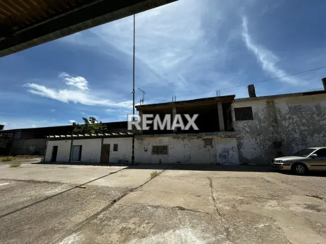 Amplio local industrial de 1.000 m² en alquiler, Calle Comercio, Punto Fijo - Foto 5