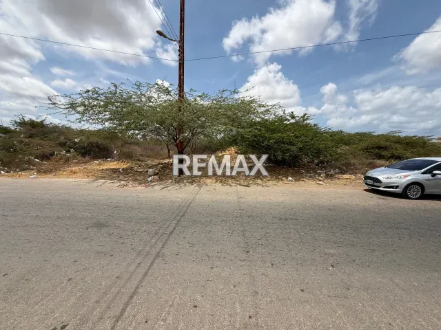 Terreno de 250 m² en venta, ideal para construir en San Rafael, gran ubicación - Foto 2
