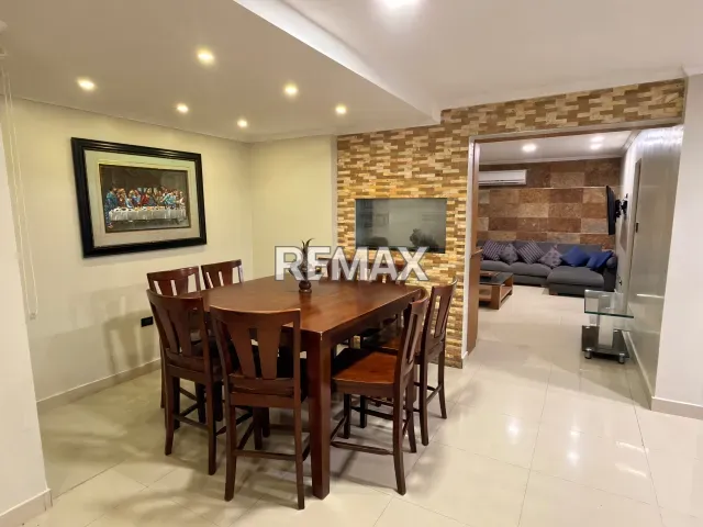 Elegante townhouse de 3 hab. y piscina en venta, cerca de Sambil, Cardón - Foto 7