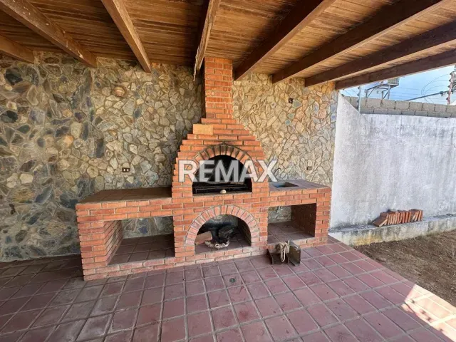 Espaciosa casa de 5 habitaciones y 5 baños en venta, 890 m² en Judibana, Falcón - Foto 12