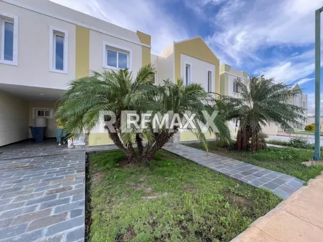 Moderno Townhouse de 3 hab. con piscina en alquiler, Puerta Maraven, 360 m² - Foto 6