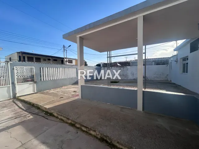 Amplia casa de 4 habitaciones y anexo independiente en venta, Judibana Falcón - Foto 5