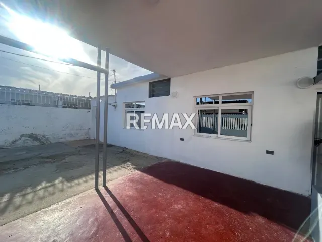 Casa en alquiler con anexo, 3 hab. y jardín en Judibana, 350 m² de terreno - Foto 11