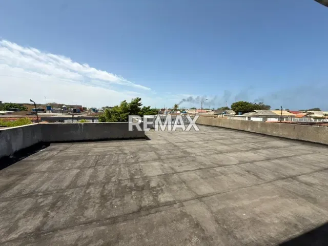 Casa de 3 habitaciones y 3 baños en venta, 200 m² en Avenida 10, Maraven - Foto 17