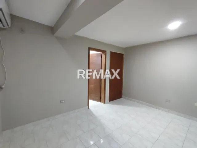 Moderno apartamento de 3 habitaciones en alquiler, 98 m² en Santa Fe, Villa De Oro - Foto 7