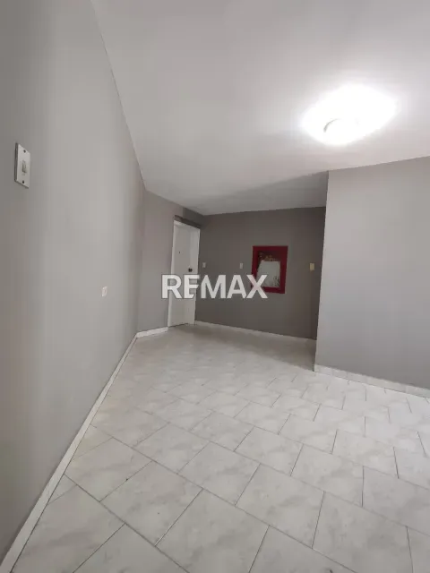 Moderno apartamento de 3 habitaciones en alquiler, 98 m² en Santa Fe, Villa De Oro - Foto 9