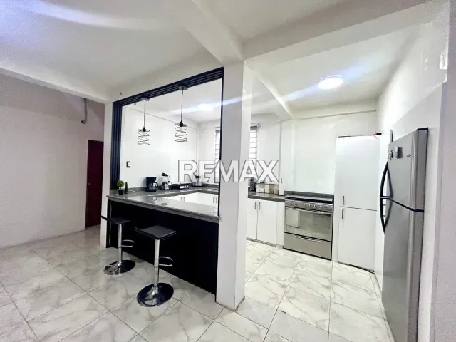 Moderna casa de 3 hab. y 3 baños en venta, 157 m², Urbanización Judibana - Foto 12