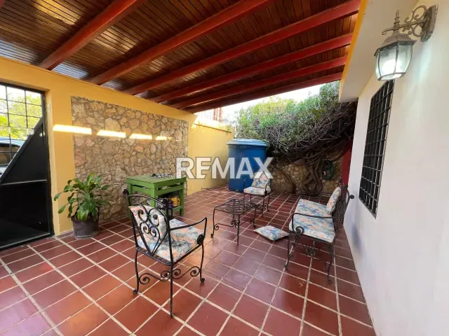 Espectacular TownHouse de 3 hab. y 4 baños en venta, Urb. Maracardón, Punto Fijo - Foto 3