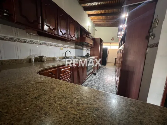 Casa de 4 habitaciones y anexo independiente en venta, Urb. Casacoima, Falcón - Foto 9