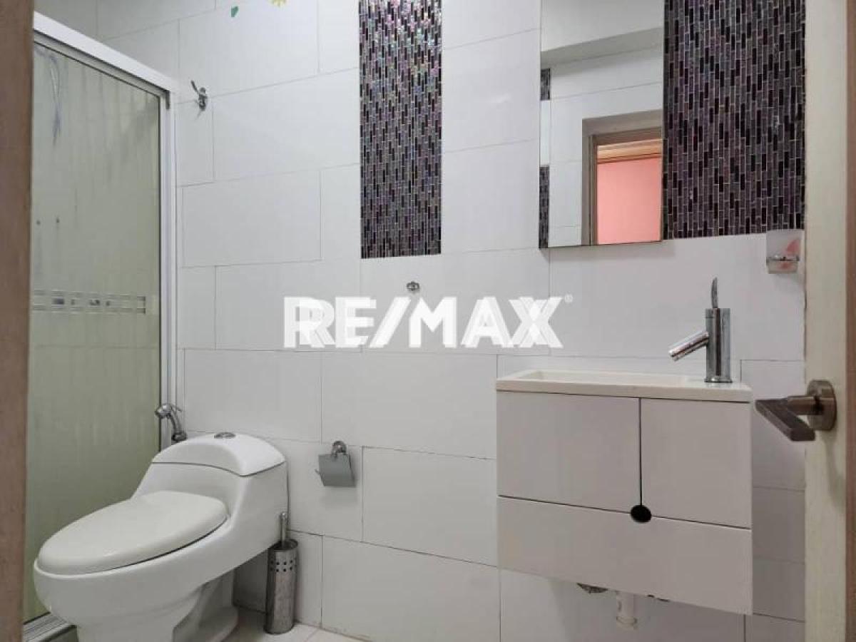 Espectacular TownHouse de 6 hab. y 7 baños en venta, Urb. Las Virtudes, 514 m² - Foto 10