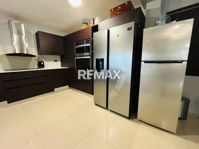 Amplio TownHouse de 3 habitaciones en alquiler, 313 m² en Puerta Maraven - Foto 2