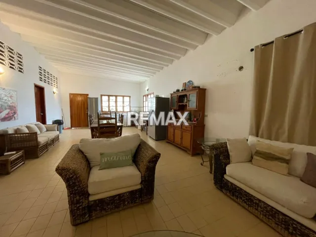 Espectacular TownHouse de 3 hab. y 4 baños en venta, 1200 m² en Playa Azul - Foto 3