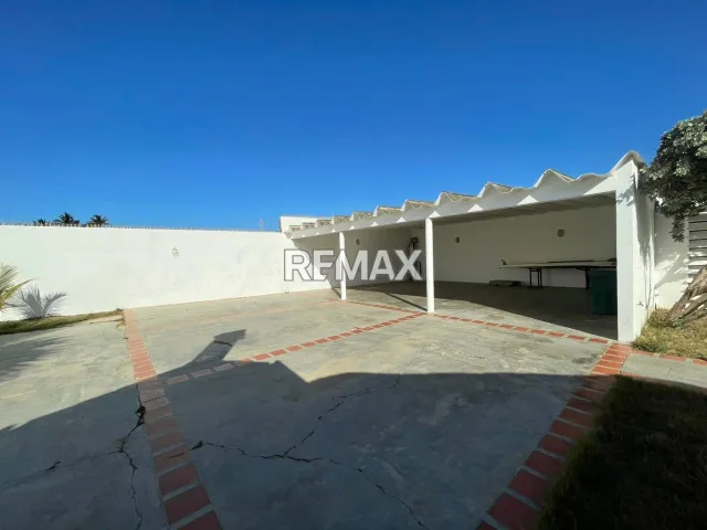Espectacular TownHouse de 3 hab. y 4 baños en venta, 1200 m² en Playa Azul - Foto 16