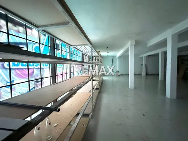 Amplio local comercial de 380 m² en alquiler en el centro de Punto Fijo - Foto 1