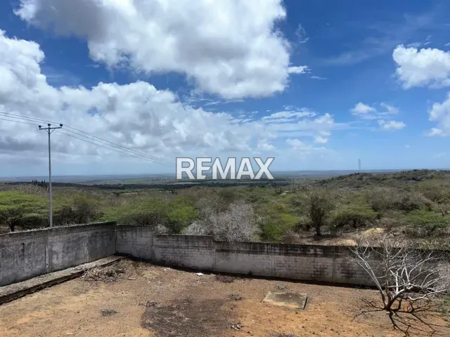 Espléndido TownHouse de 3 hab. y 4 parqueos en venta, San José de Cocodite - Foto 7