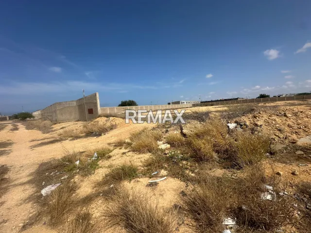 Amplio terreno de 1.400 m² en venta en Guanadito Sur, ideal para proyectos - Foto 2