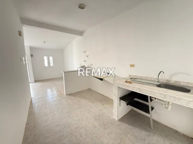 En Venta Casa o TownHouse Puerta Maraven, Cardón, Carirubana, Falcón, VEN - Foto 3