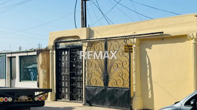 En Venta Casa o TownHouse Antiguo aeropuerto, Punto Fijo, Carirubana, Falcón, VEN - Foto 1