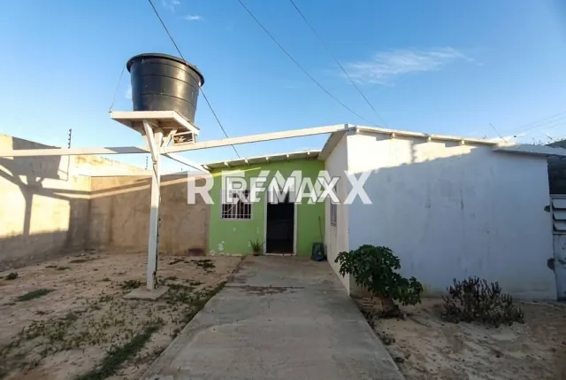 En Venta Casa o TownHouse San Rafael, Punto Fijo, Carirubana, Falcón, VEN - Foto 1