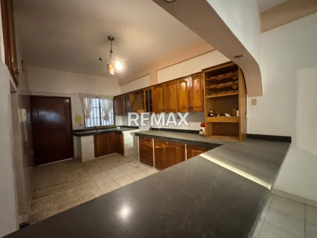 En Venta Edificio Calle Garces, Centro, Punto Fijo, Carirubana, Falcón, 4102, VEN, Punto Fijo, Carirubana, Falcón, VEN - Foto 11