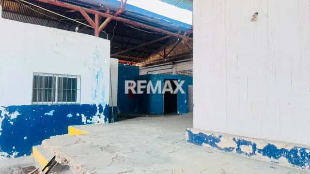 En Venta Local Industrial y Galpón Centro, Punto Fijo, Carirubana, Falcón, VEN - Foto 11