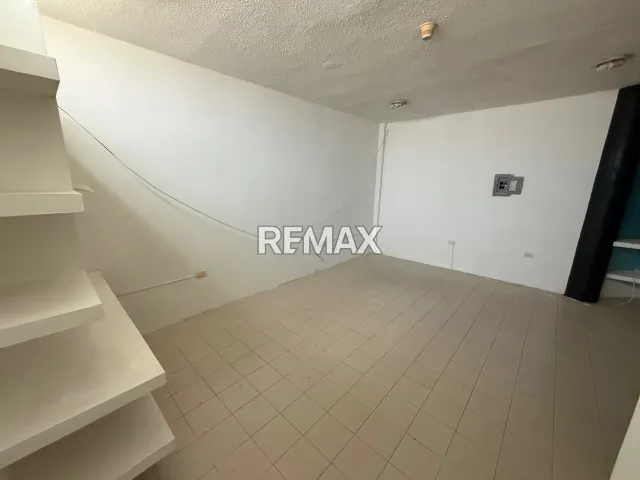 En Alquiler Local Comercial Puerta Maraven, Cardón, Carirubana, Falcón, VEN - Foto 4