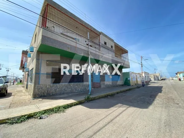 En Venta Local Comercial sector centro, Punto Fijo, Carirubana, Falcón, VEN - Foto 1