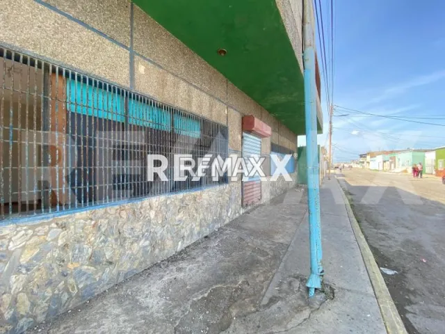 En Venta Local Comercial sector centro, Punto Fijo, Carirubana, Falcón, VEN - Foto 3