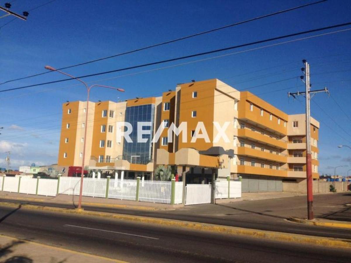 En Venta Hotel Av Ollarvides, Urb. Los Caciques, Punto Fijo, Carirubana, Falcón, VEN - Foto 1