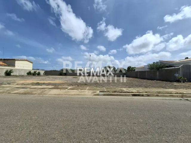 En Venta Terreno y Parcela Zarabon, Terrazas Club de Golf, Punto Fijo, Carirubana, Falcon., Punto Fijo, Carirubana, Falcón, VEN - Foto 2