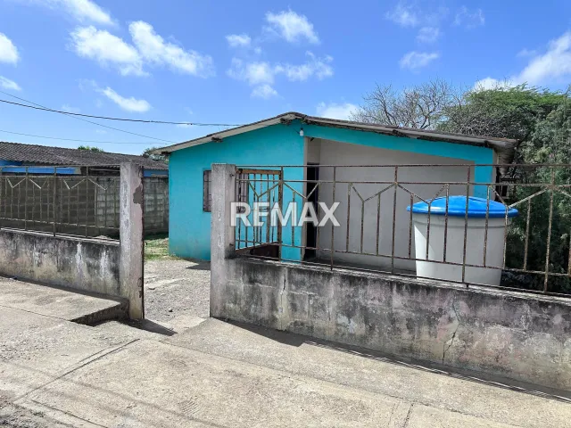 En Venta Casa o TownHouse calle san jose de la poblacion pueblo nuevo, Pueblo Nuevo, Pueblo Nuevo de Paraguaná, Falcón, VEN - Foto 1
