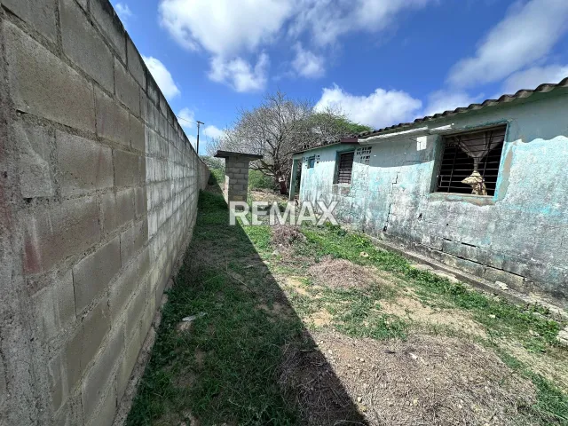 En Venta Casa o TownHouse calle san jose de la poblacion pueblo nuevo, Pueblo Nuevo, Pueblo Nuevo de Paraguaná, Falcón, VEN - Foto 5