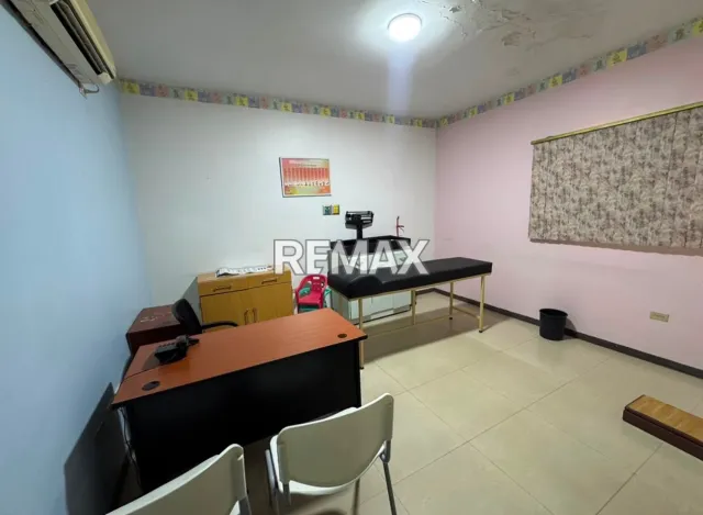 En Venta Edificio Centro, Punto Fijo, Carirubana, Falcón, VEN - Foto 8