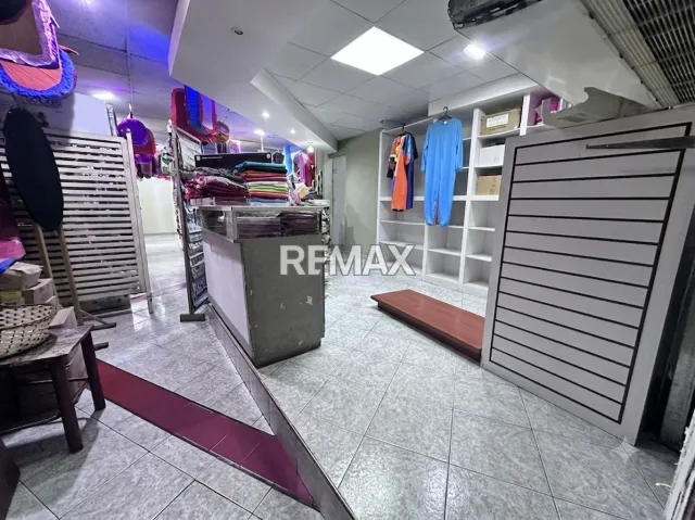 En Venta Edificio calle bolivar y zamora, Punto Fijo, Carirubana, Falcón, VEN - Foto 1