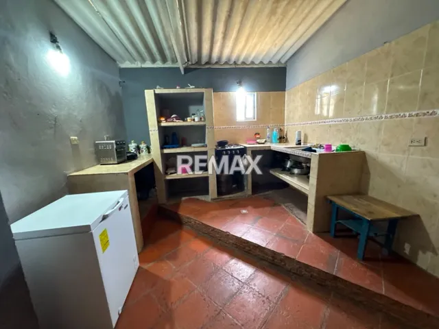 En Venta Casa o TownHouse calle el estadio de frente al estadio parroquia adicora, Adícora, Falcón, VEN - Foto 8