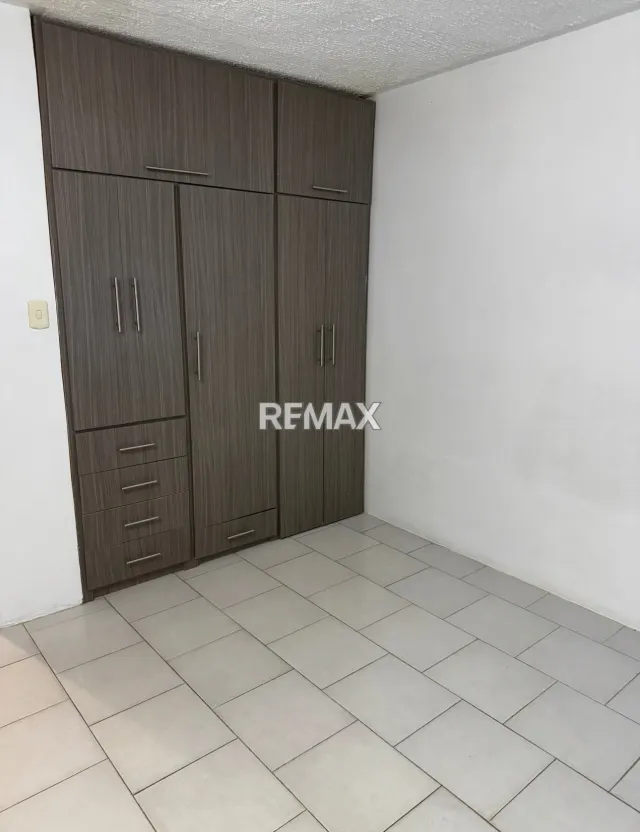 En Alquiler Casa o TownHouse Pedro manuel alcaya calle Santa Bárbara, Cardón, Carirubana, Falcón, VEN - Foto 4