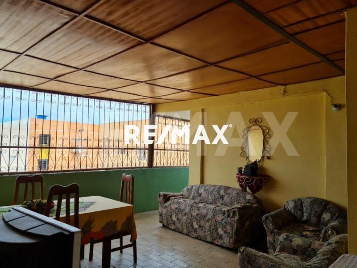 En Venta Casa o TownHouse Av Pumarosa, Punto Fijo, Carirubana, Falcón, VEN - Foto 4