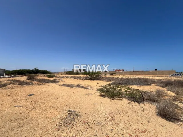 En Venta Terreno y Parcela Puerta Maraven, Urb, La Floresta, Punto Fijo, Carirubana, Falcón, VEN - Foto 4