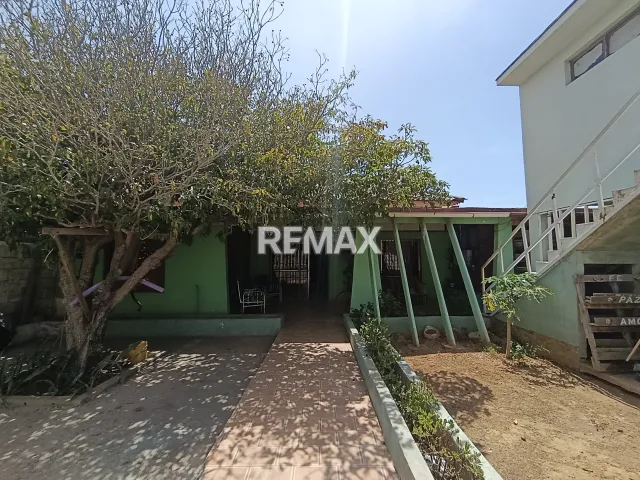 En Venta Casa o TownHouse Comunidad Cardon, Punto Fijo, Carirubana, Falcón, VEN - Foto 1