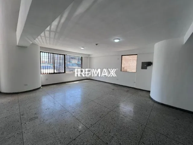 En Alquiler Local Comercial AV JACINTO LARA PUNTO FIJO, Punto Fijo, Carirubana, Falcón, VEN - Foto 1