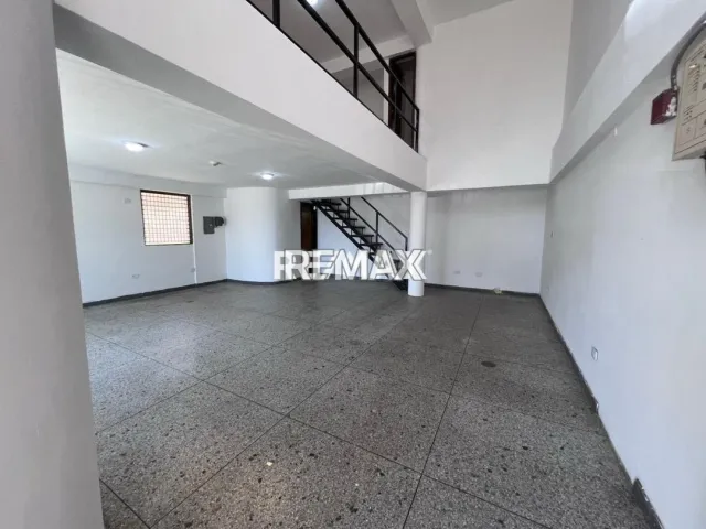 En Alquiler Local Comercial AV JACINTO LARA PUNTO FIJO, Punto Fijo, Carirubana, Falcón, VEN - Foto 9