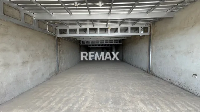En Venta Local Comercial avenida bolivar entre calle democracia y primero de mayo, Punto Fijo, Carirubana, Falcón, VEN - Foto 8