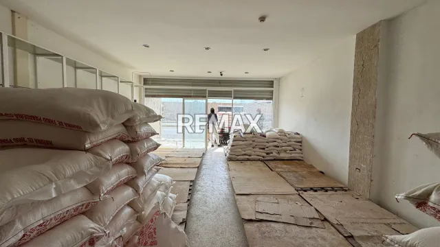 En Venta Local Comercial avenida bolivar entre calle democracia y primero de mayo, Punto Fijo, Carirubana, Falcón, VEN - Foto 9