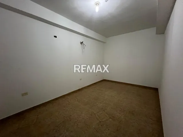 En Alquiler Edificio Centro, Punto Fijo, Carirubana, Falcón, VEN - Foto 8